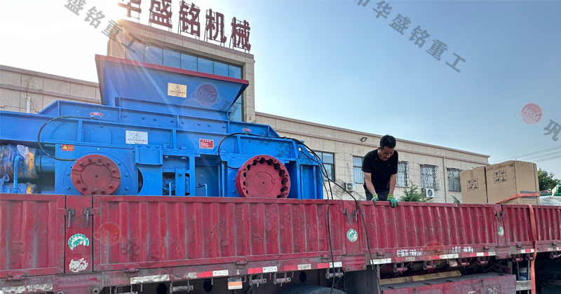 華盛銘廠家的對輥制砂機怎么樣？市場價一臺多少錢？